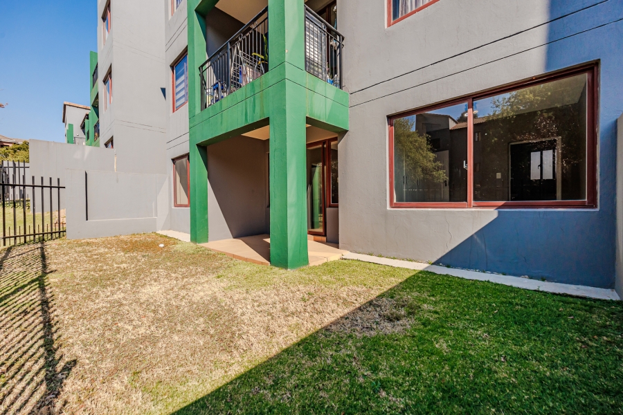 2 Bedroom Property for Sale in Wilgeheuwel Gauteng
