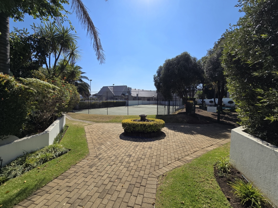 2 Bedroom Property for Sale in Marais Steyn Park Gauteng