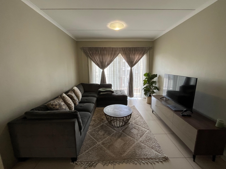 To Let 2 Bedroom Property for Rent in Erand Gardens Gauteng