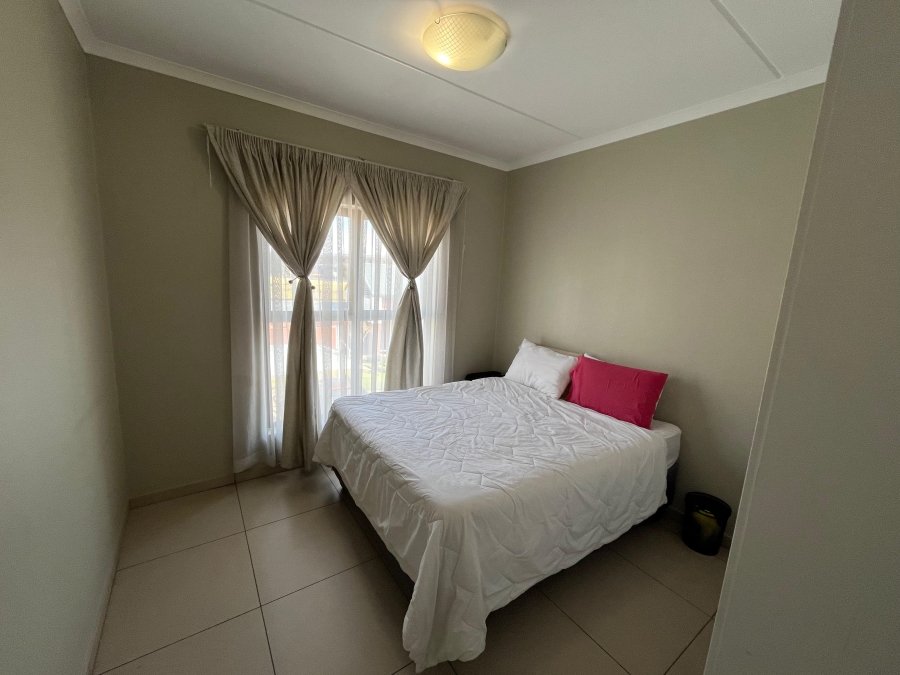 To Let 2 Bedroom Property for Rent in Erand Gardens Gauteng