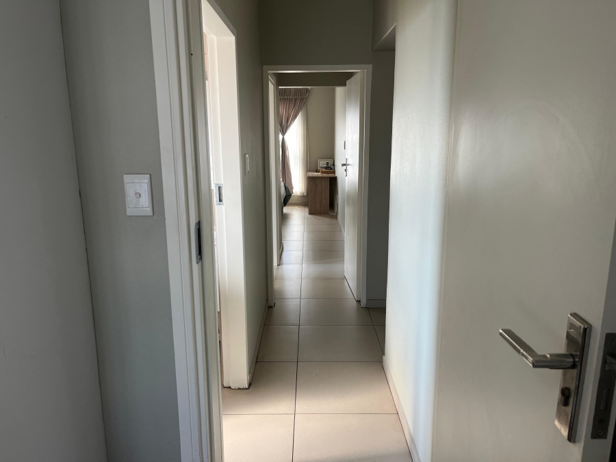 To Let 2 Bedroom Property for Rent in Erand Gardens Gauteng