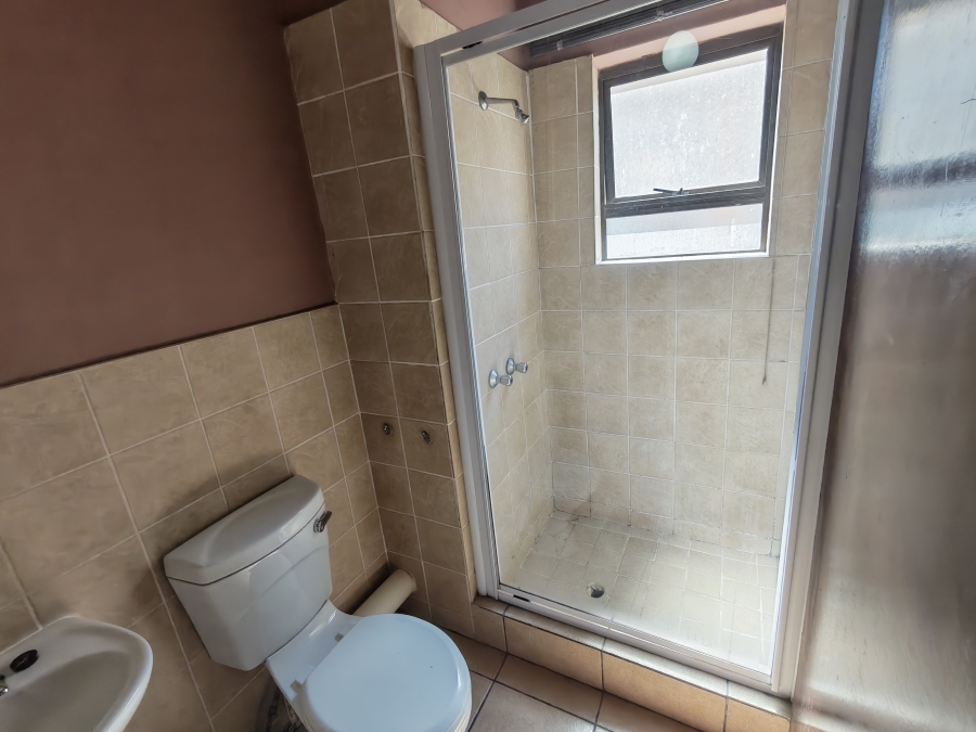 1 Bedroom Property for Sale in Pretoria North Gauteng