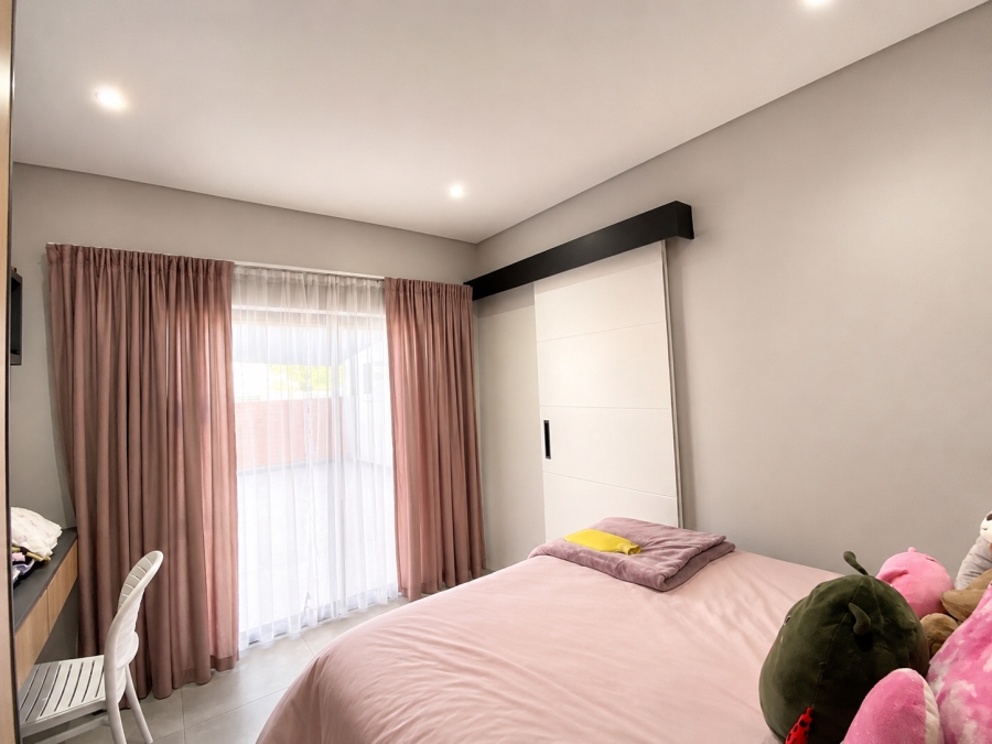 To Let 3 Bedroom Property for Rent in Edenburg Gauteng