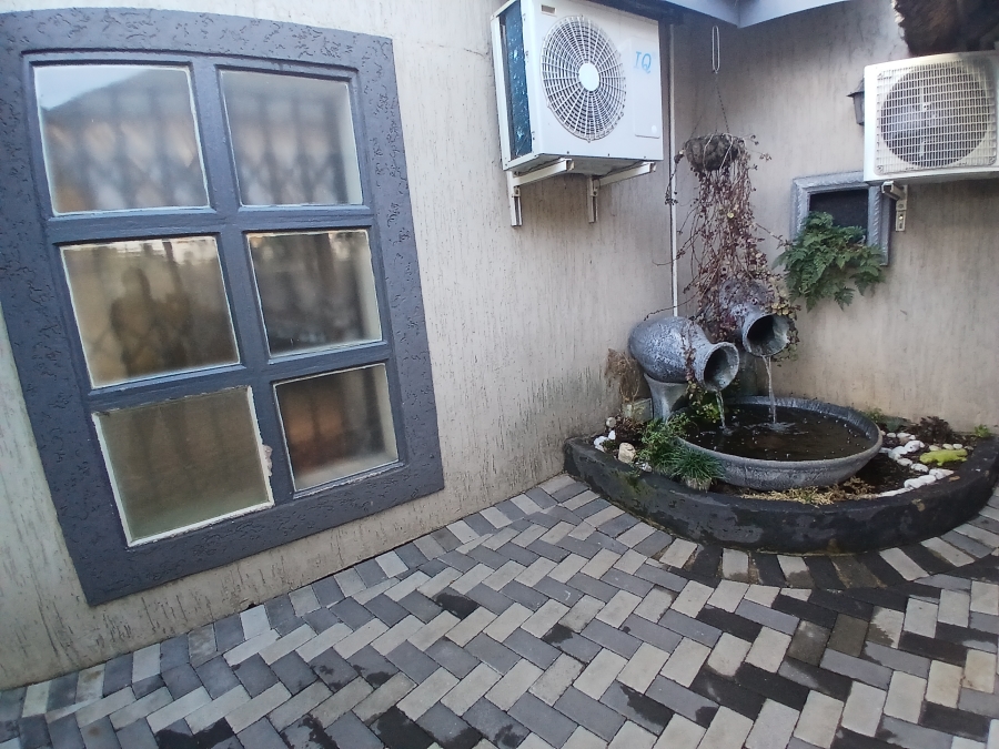 3 Bedroom Property for Sale in Brenthurst Gauteng