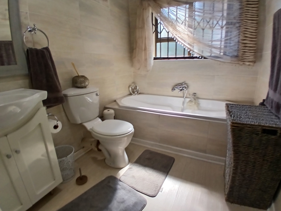 3 Bedroom Property for Sale in Brenthurst Gauteng