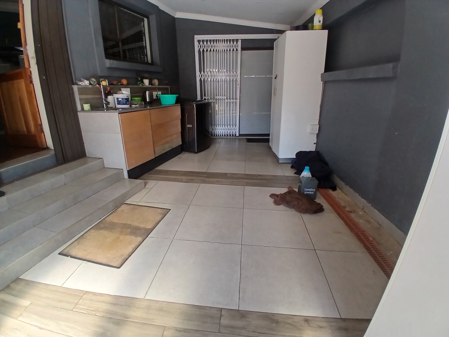3 Bedroom Property for Sale in Brenthurst Gauteng