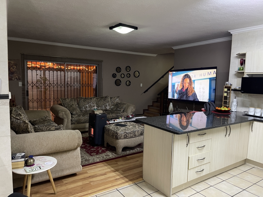 4 Bedroom Property for Sale in Risiville Gauteng