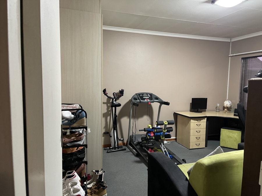 4 Bedroom Property for Sale in Risiville Gauteng