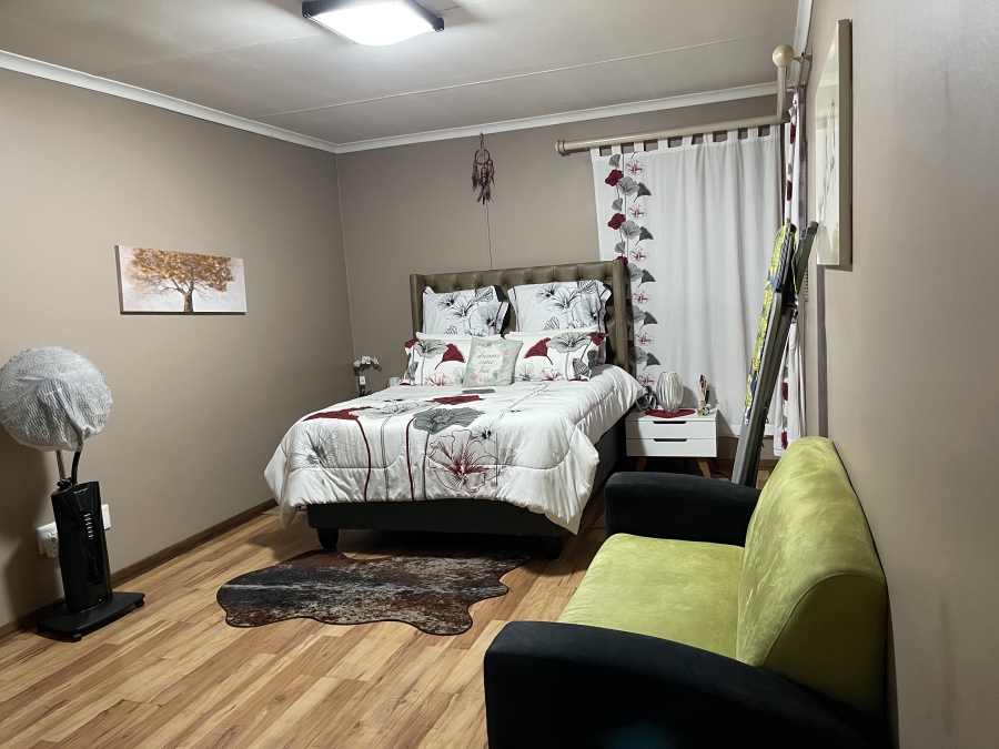 4 Bedroom Property for Sale in Risiville Gauteng