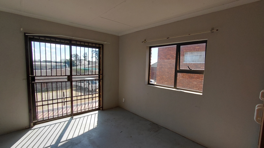 To Let 3 Bedroom Property for Rent in Nigel Gauteng
