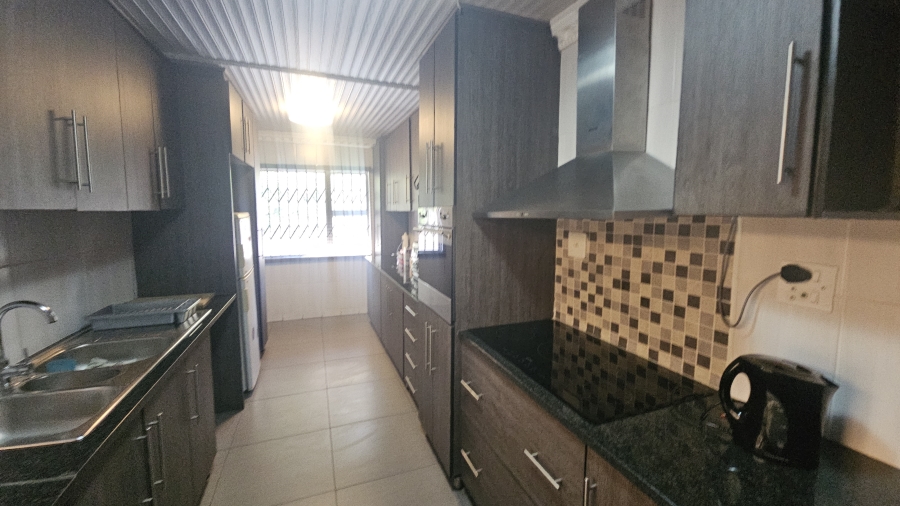 4 Bedroom Property for Sale in Dersley Gauteng
