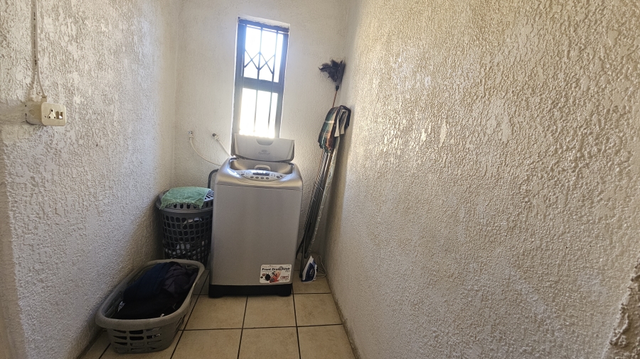 4 Bedroom Property for Sale in Dersley Gauteng