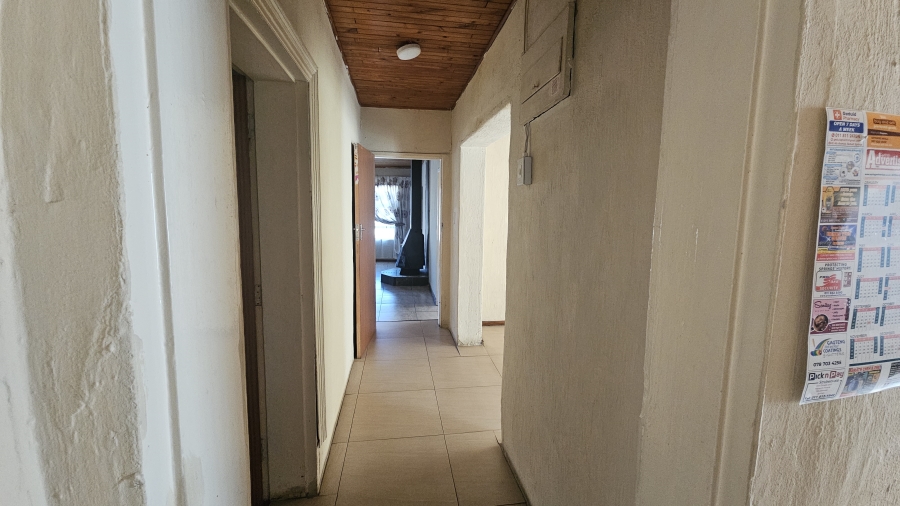 4 Bedroom Property for Sale in Dersley Gauteng