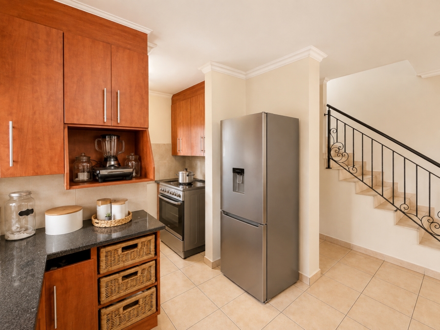 3 Bedroom Property for Sale in Thatchfield Estate Gauteng