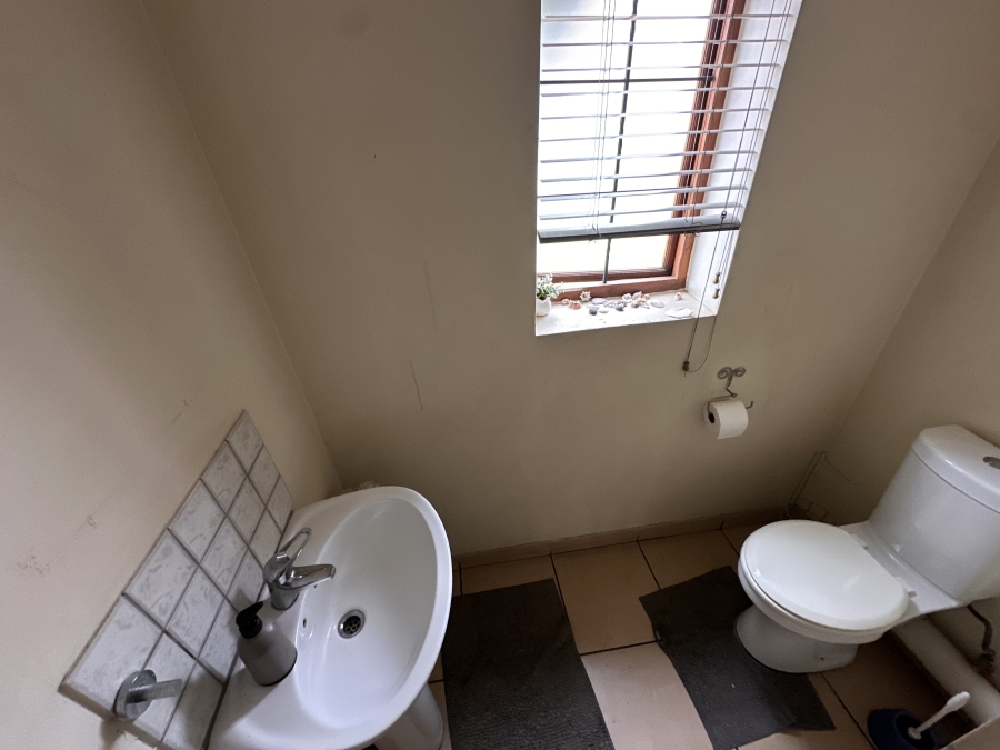 3 Bedroom Property for Sale in Thatchfield Estate Gauteng