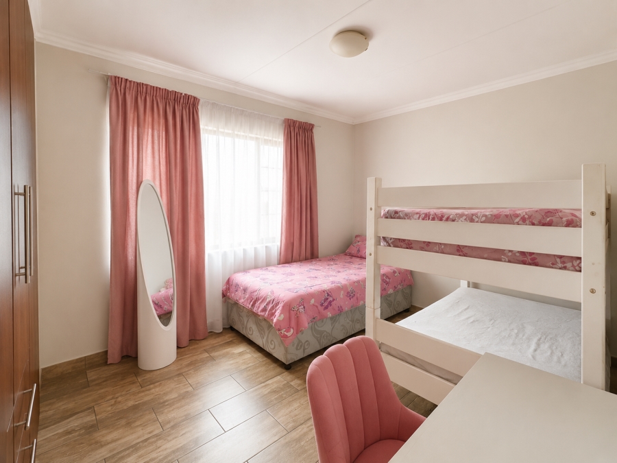 3 Bedroom Property for Sale in Thatchfield Estate Gauteng