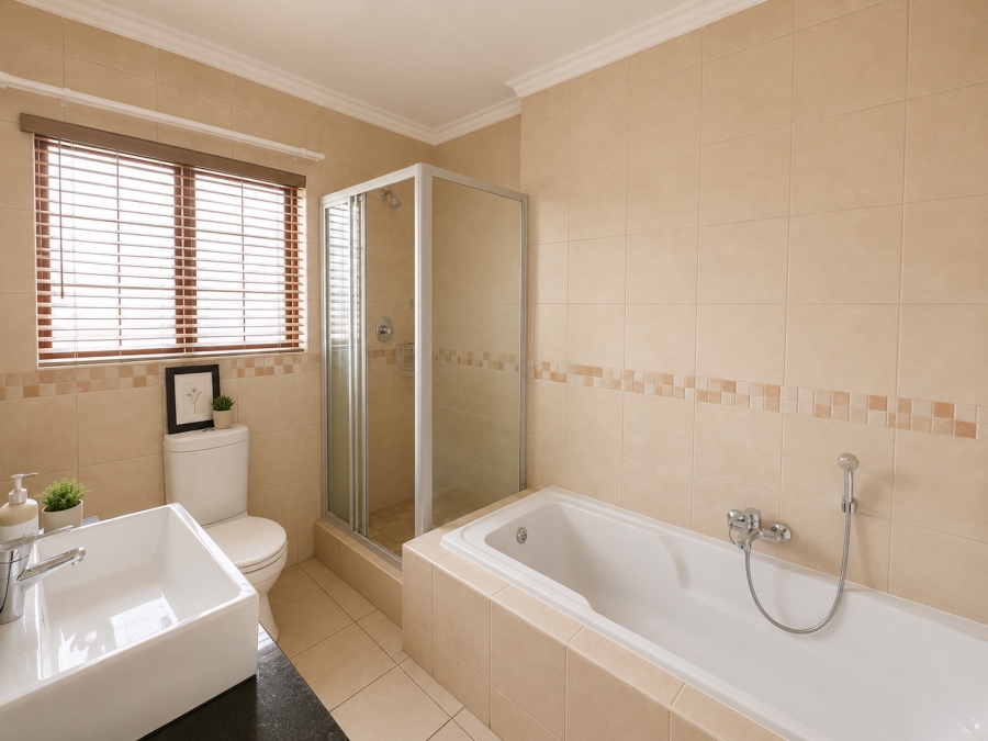 3 Bedroom Property for Sale in Thatchfield Estate Gauteng