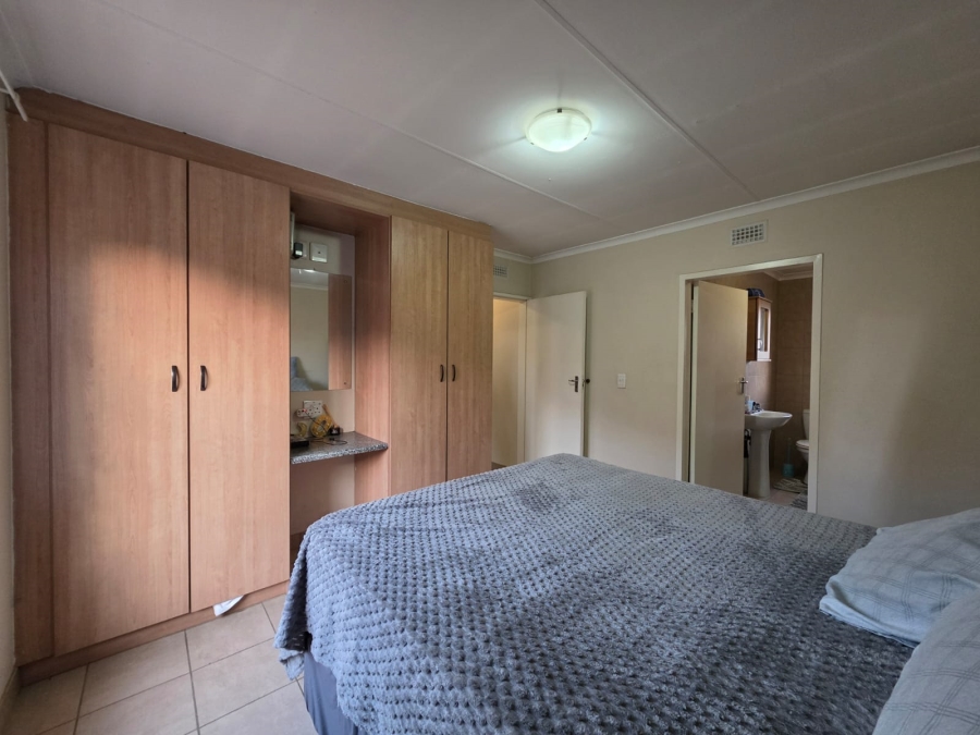 3 Bedroom Property for Sale in Thatch Hill Estate Gauteng