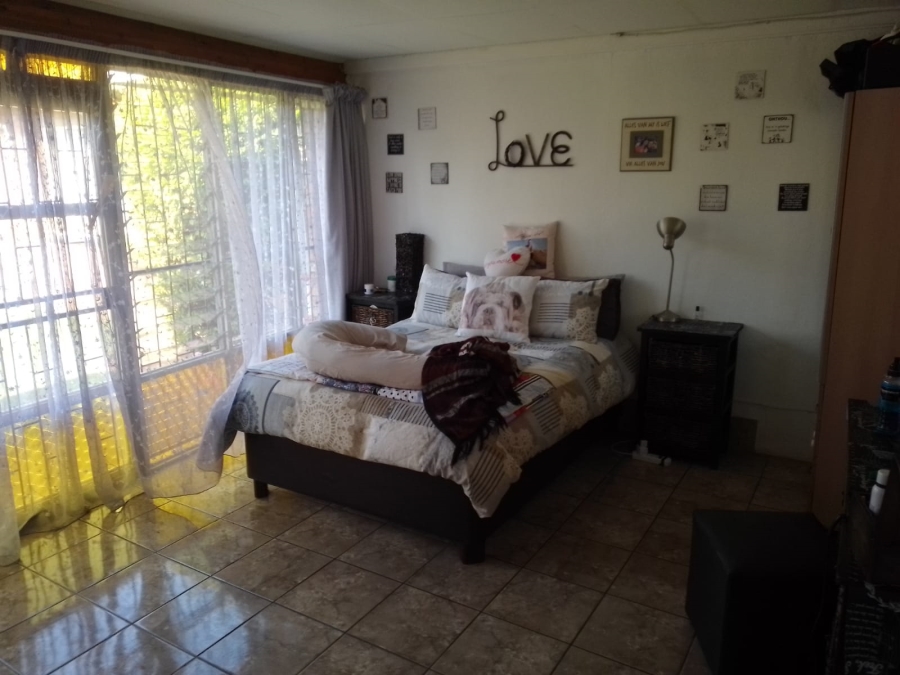 1 Bedroom Property for Sale in New State Areas Gauteng