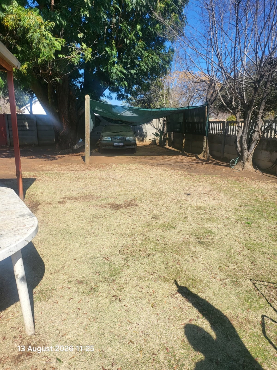 To Let 4 Bedroom Property for Rent in Dunnottar Gauteng