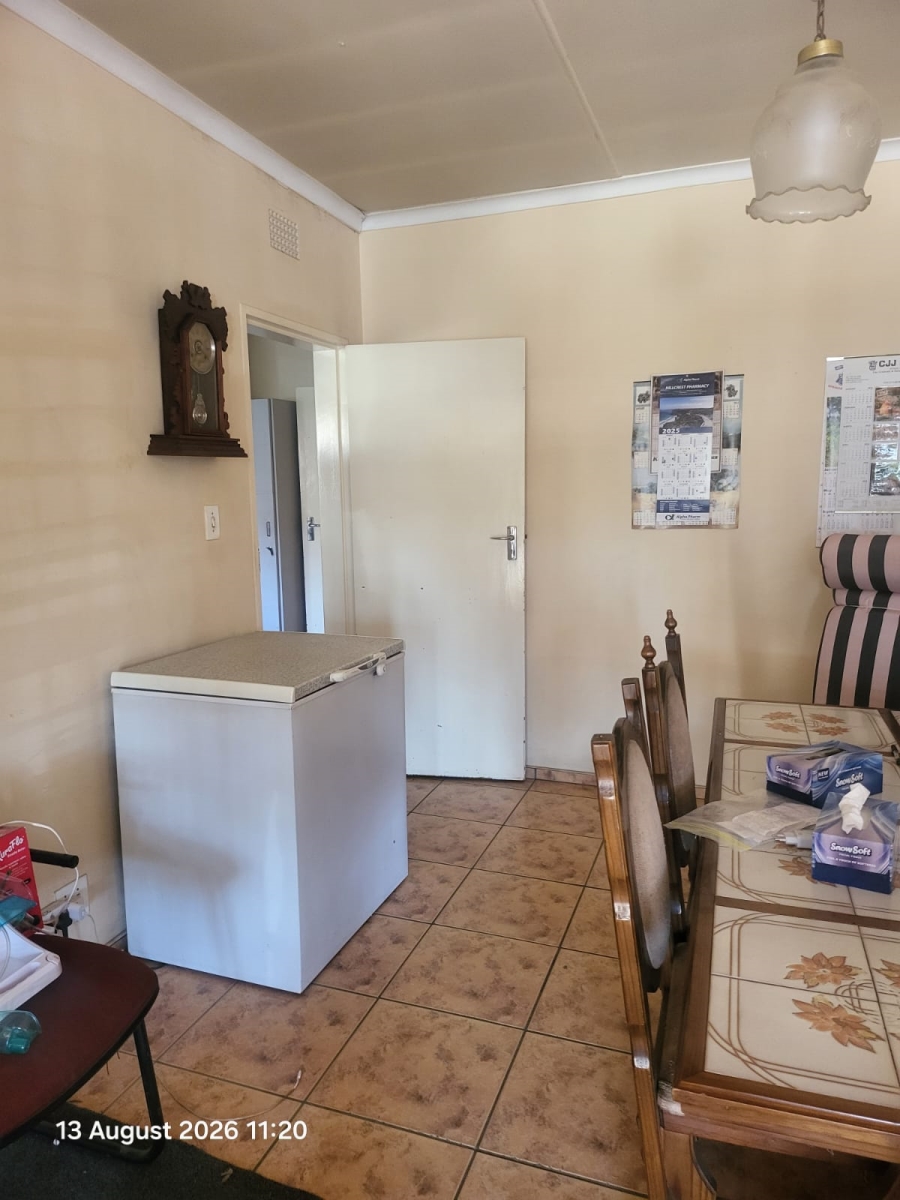 To Let 4 Bedroom Property for Rent in Dunnottar Gauteng