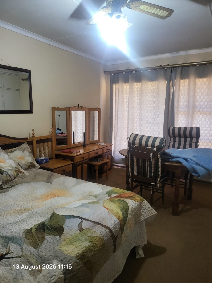 To Let 4 Bedroom Property for Rent in Dunnottar Gauteng