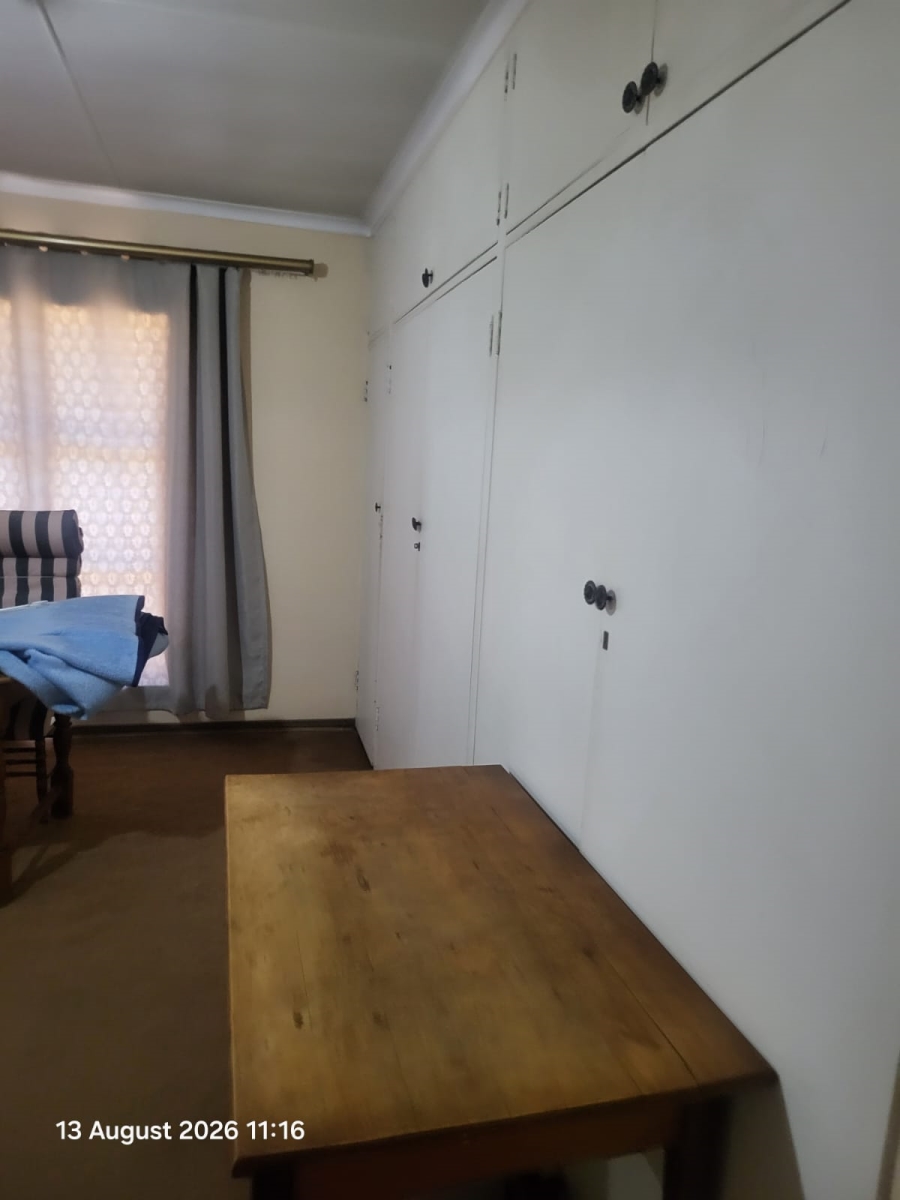 To Let 4 Bedroom Property for Rent in Dunnottar Gauteng