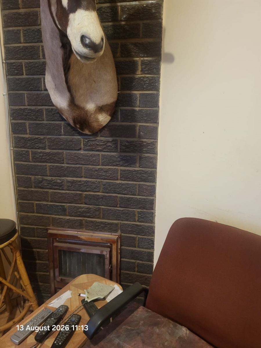 To Let 4 Bedroom Property for Rent in Dunnottar Gauteng