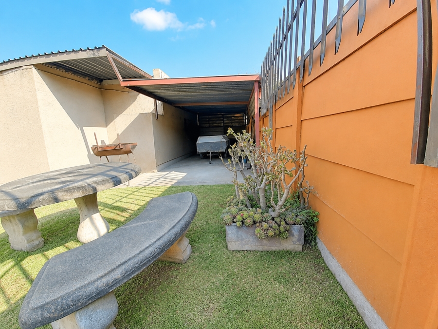 4 Bedroom Property for Sale in Van Dyk Park Gauteng