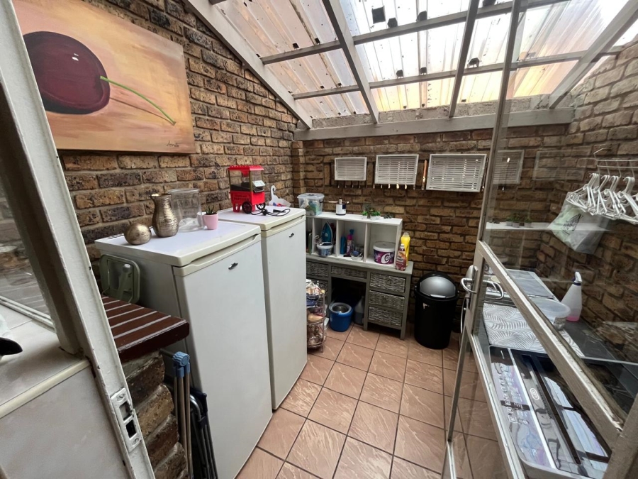 3 Bedroom Property for Sale in Albemarle Gauteng