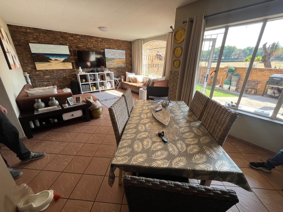 3 Bedroom Property for Sale in Albemarle Gauteng