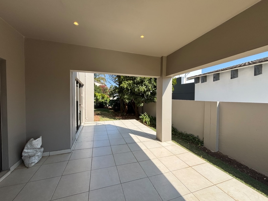 To Let 4 Bedroom Property for Rent in Greenstone Hill Gauteng