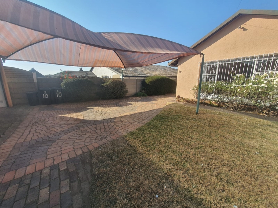 3 Bedroom Property for Sale in Randhart Gauteng