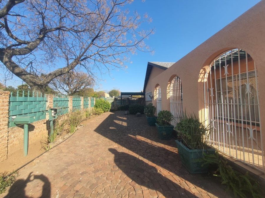 3 Bedroom Property for Sale in Randhart Gauteng