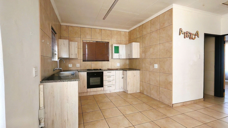To Let 2 Bedroom Property for Rent in Rosashof Gauteng