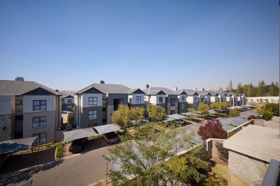 2 Bedroom Property for Sale in The Polofields Gauteng