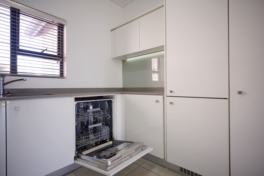 2 Bedroom Property for Sale in The Polofields Gauteng