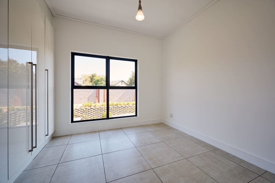 2 Bedroom Property for Sale in The Polofields Gauteng