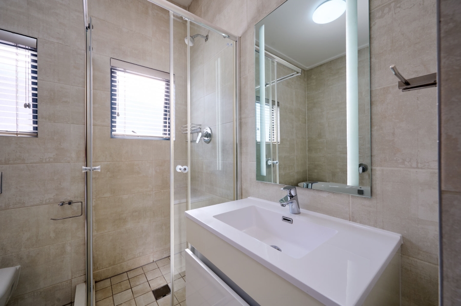 2 Bedroom Property for Sale in The Polofields Gauteng