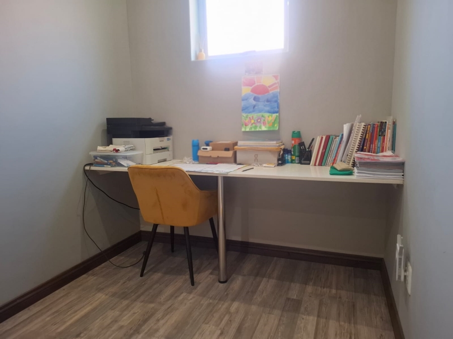 To Let 3 Bedroom Property for Rent in Baileys Muckleneuk Gauteng