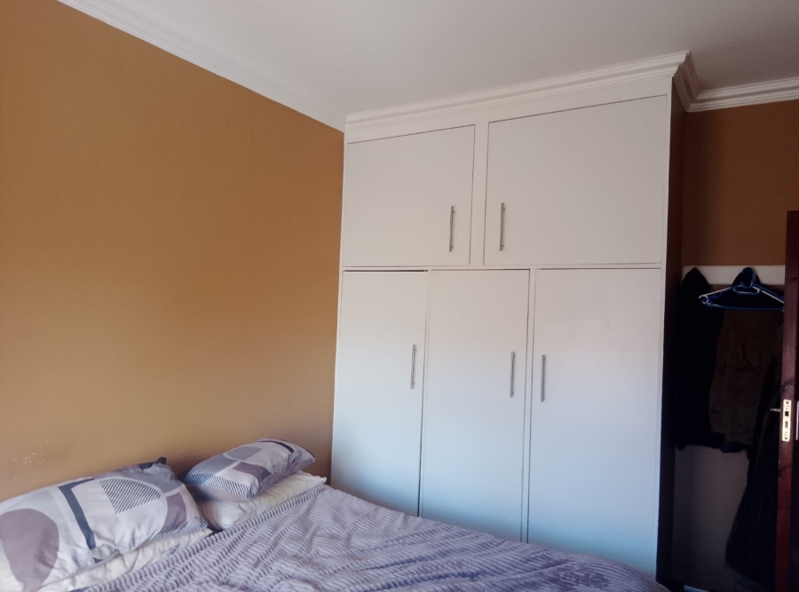 4 Bedroom Property for Sale in Selcourt Gauteng