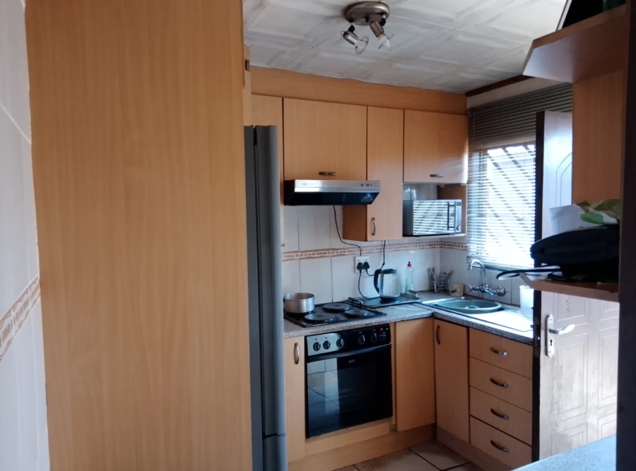 2 Bedroom Property for Sale in New Payneville Gauteng