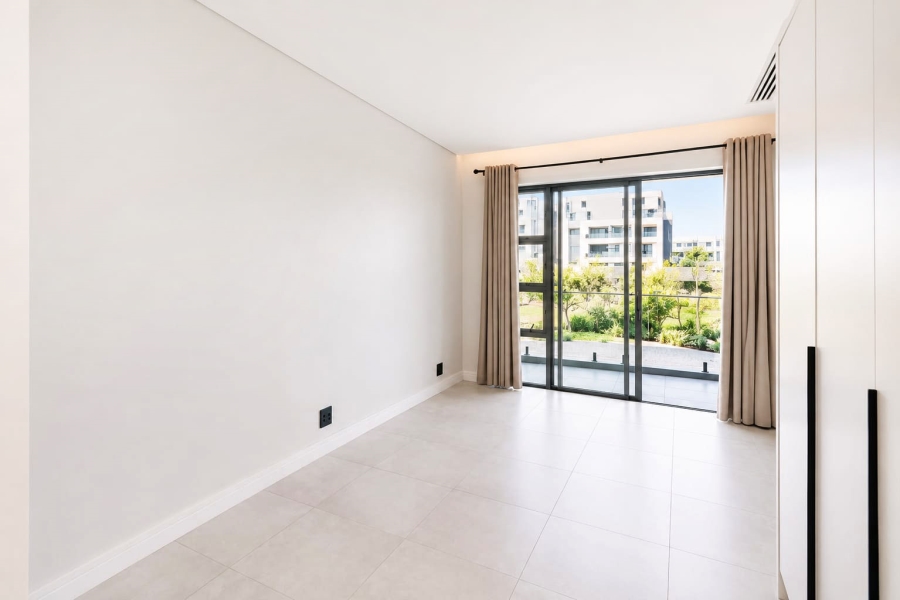 1 Bedroom Property for Sale in Waterfall Gauteng