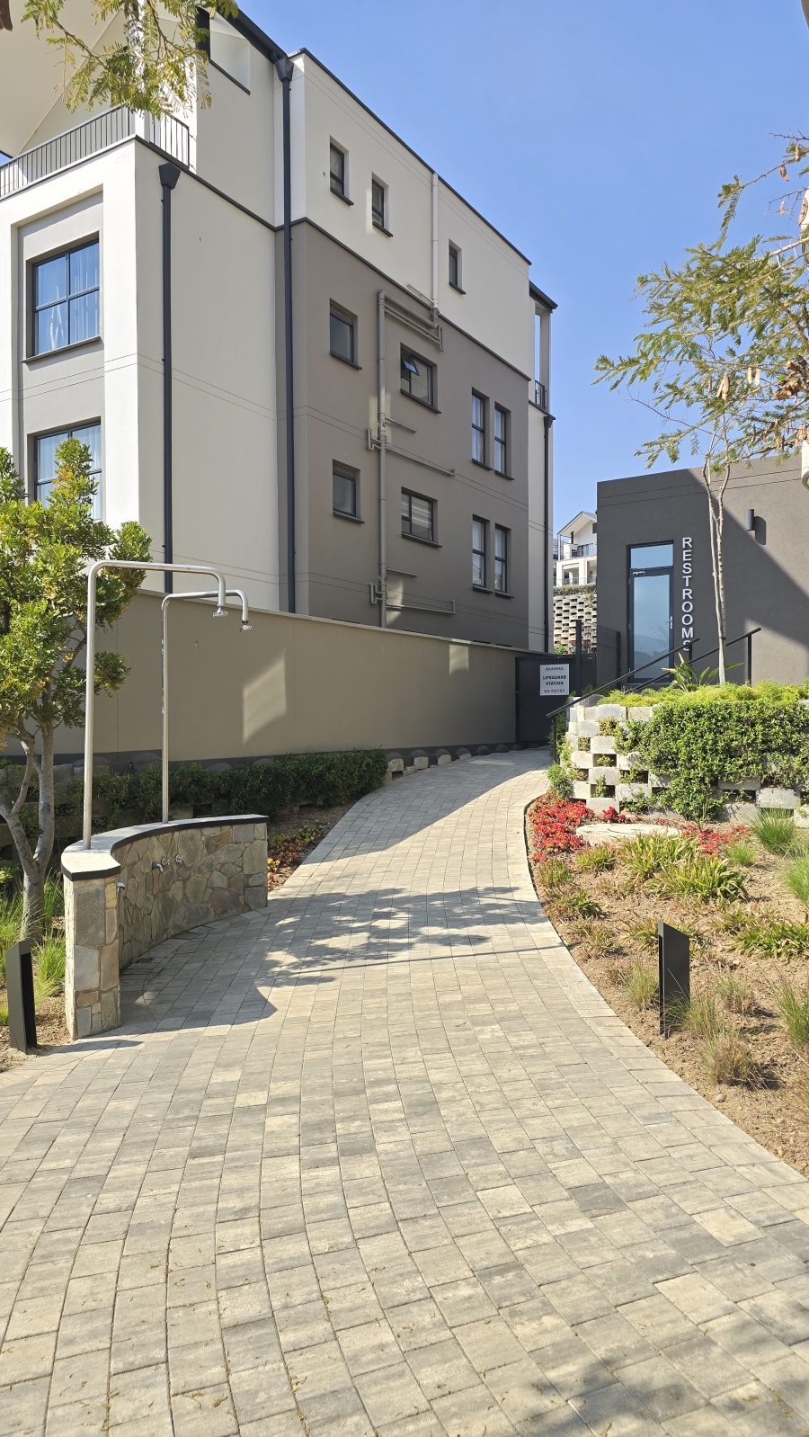 1 Bedroom Property for Sale in Waterfall Gauteng