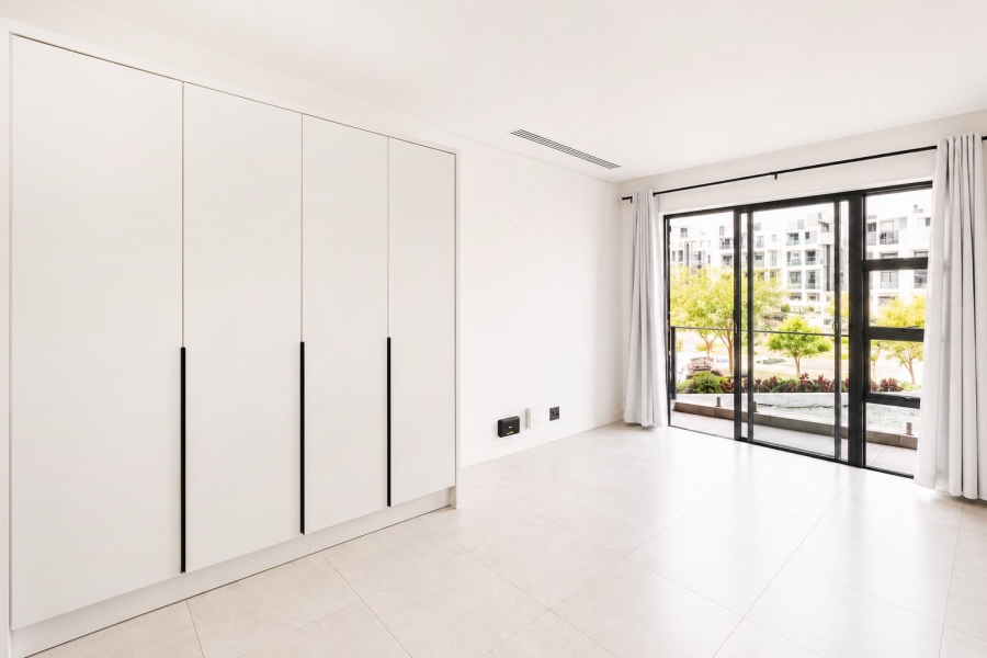 1 Bedroom Property for Sale in Waterfall Gauteng