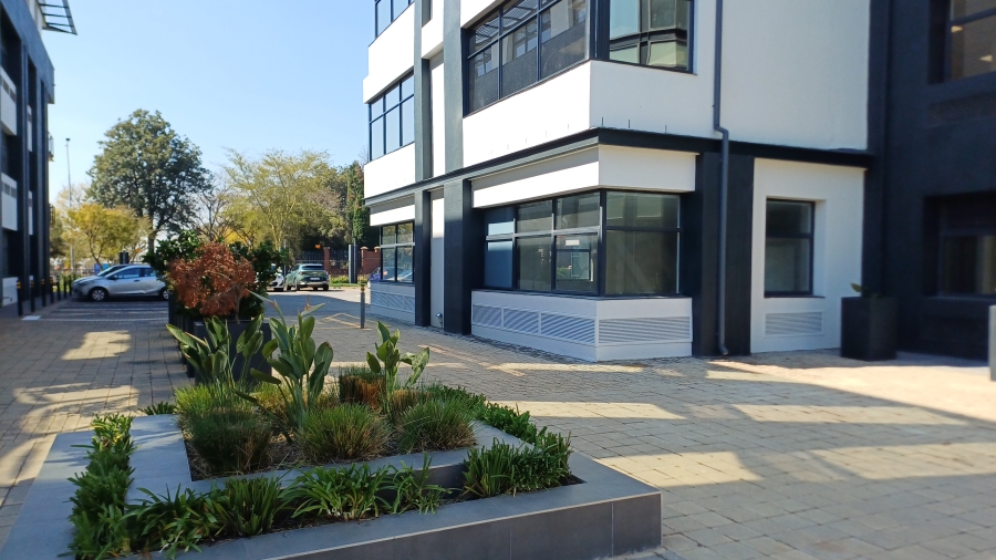 To Let Commercial Property for Rent in Sandhurst Gauteng