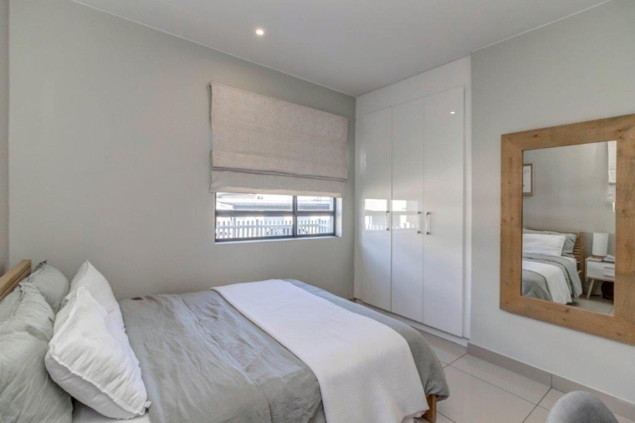 To Let 2 Bedroom Property for Rent in Bryanston Gauteng