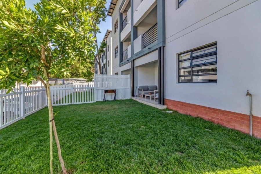 To Let 2 Bedroom Property for Rent in Bryanston Gauteng