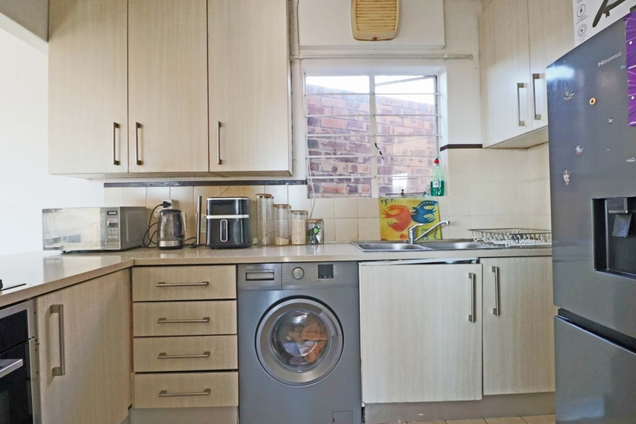1 Bedroom Property for Sale in Edenburg Gauteng