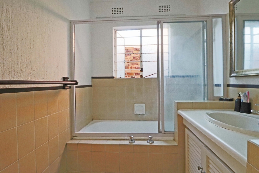 1 Bedroom Property for Sale in Edenburg Gauteng